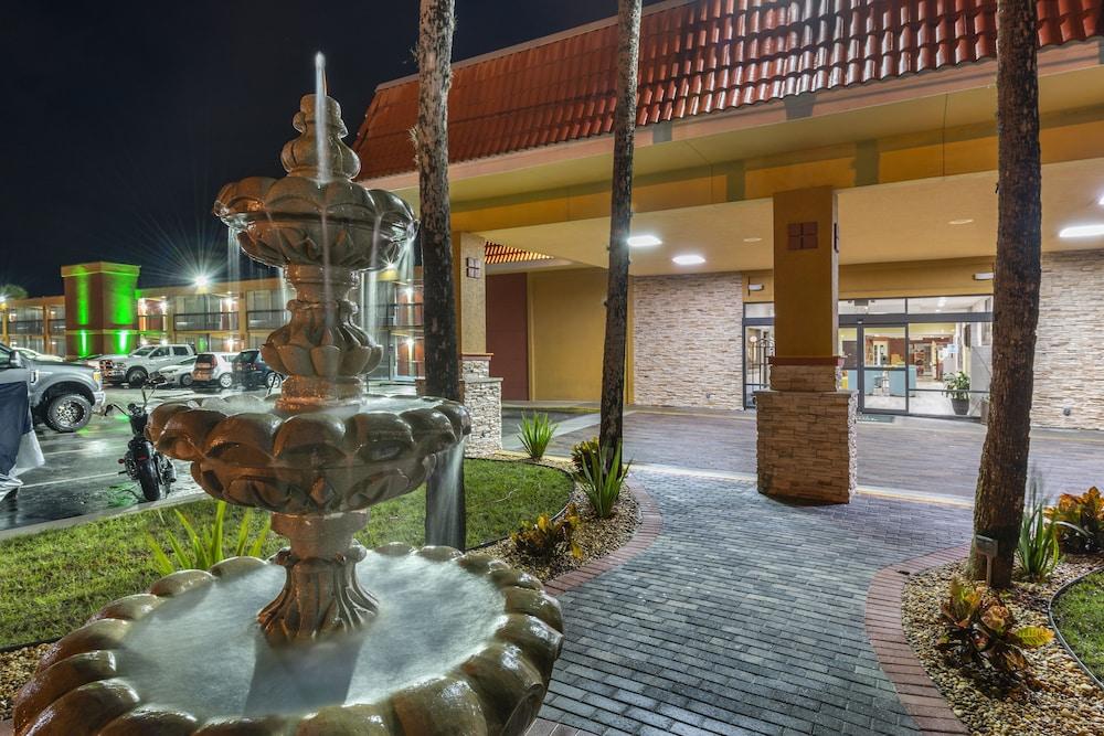 Quality Inn And Suites Palatka Riverfront Kültér fotó