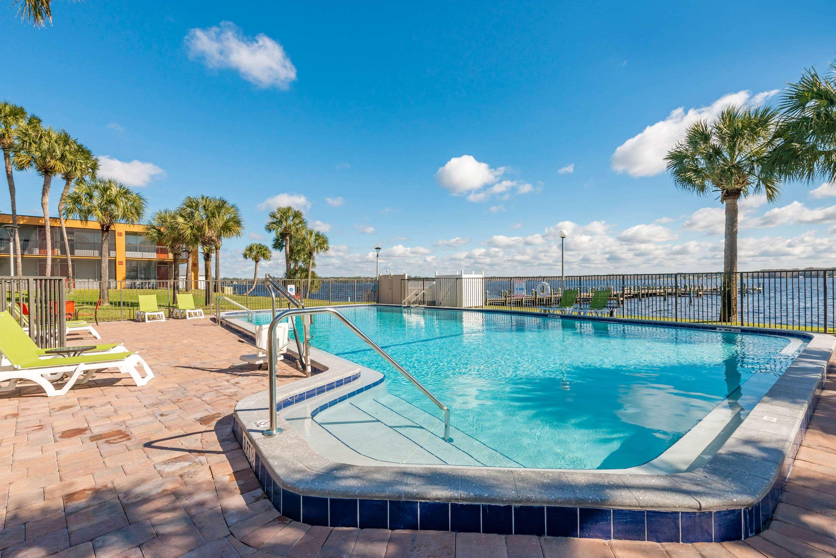 Quality Inn And Suites Palatka Riverfront Kültér fotó