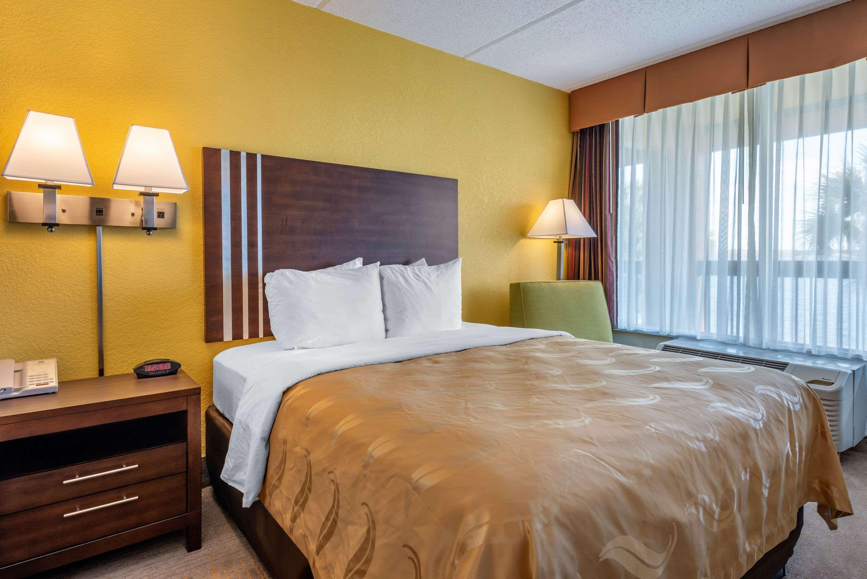 Quality Inn And Suites Palatka Riverfront Kültér fotó