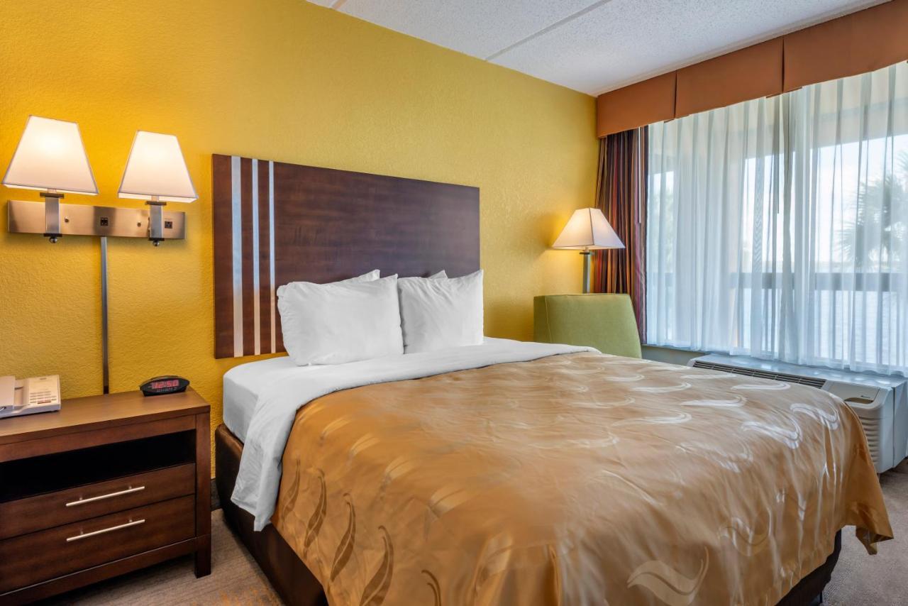 Quality Inn And Suites Palatka Riverfront Kültér fotó