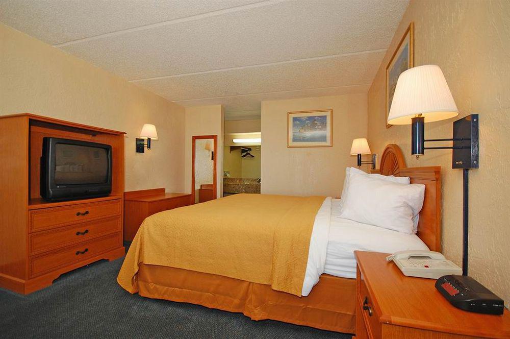 Quality Inn And Suites Palatka Riverfront Kültér fotó